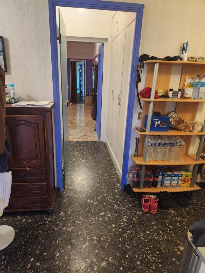 Big Apart 140M2 5Min Walk To Beach Sea &Promenade 3 Double Rooms,Big Living Room 42M2, 3 Showers,9 Beds, Free Parking نيس المظهر الخارجي الصورة